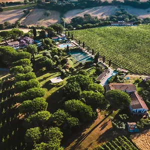 Acquaviva Wine Farm stay Montemerano