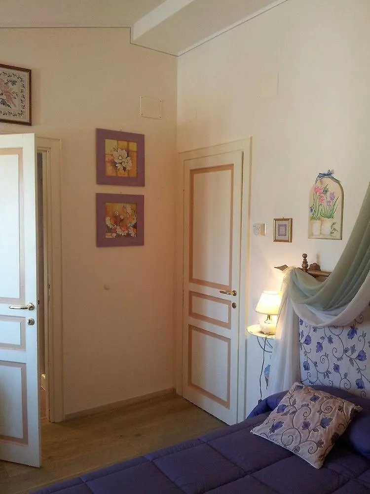 Bed And Breakfast A Casa Delle Fate Assisi 2*,