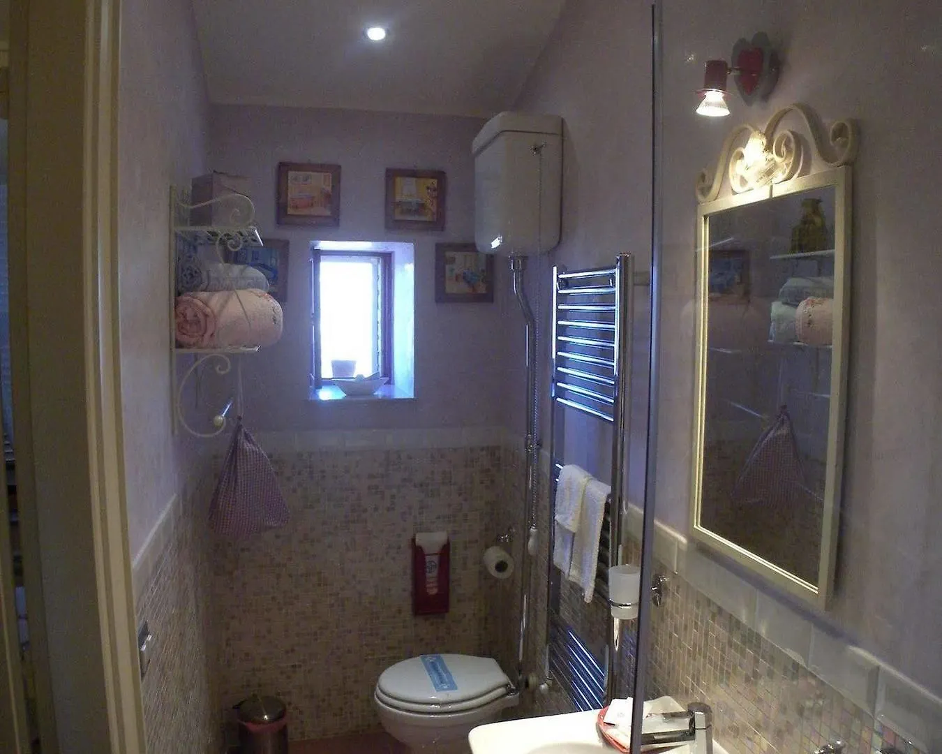 Bed And Breakfast A Casa Delle Fate Assisi 2*,  Italien